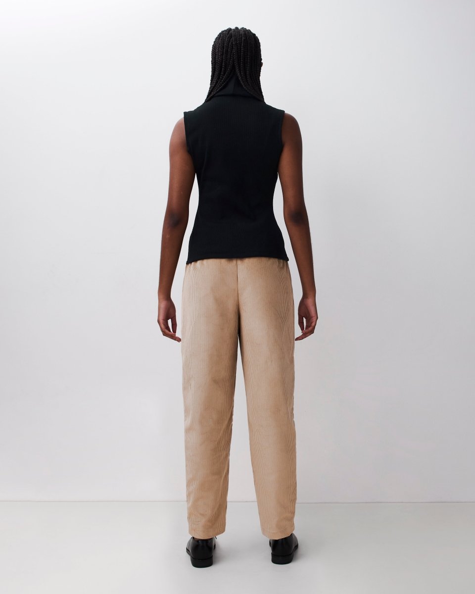 Sleeveless Turtleneck B - Harem London